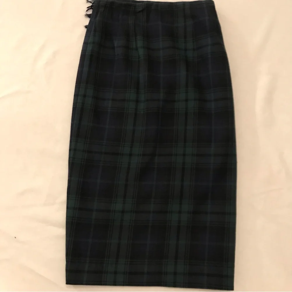 Vintage Rafaella Wool Plaid Wrap Skirt with fringe - Picture 5 of 10